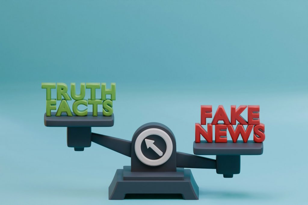 Symbolbild für Desinformation: verzweigtes digitales Netzwerk aus Verbindungslinien